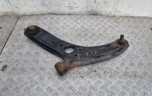 Front lower control arm/wishbone