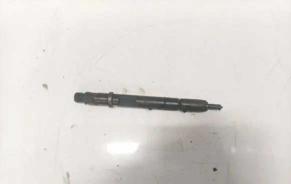 Audi A6 S6 C5 4B Fuel injector 059130201g