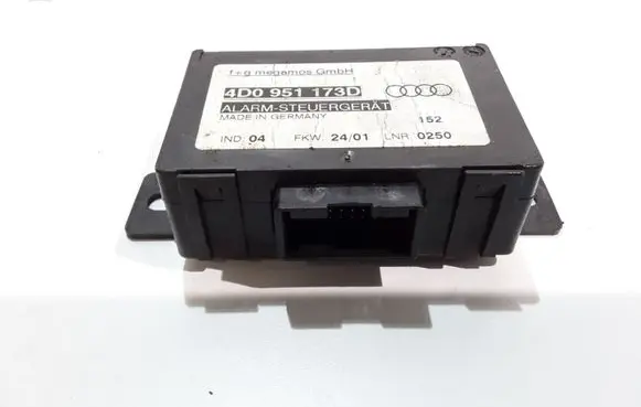 Audi A8 S8 D2 4D Alarm control unit/module 4D0951173D