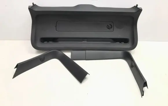 Volvo XC40 Bottom trim 30747056