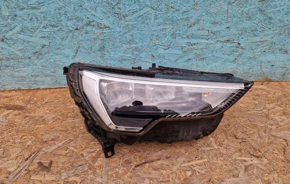 Audi Q3 F3 Headlight/headlamp