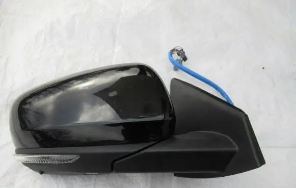 Renault Kadjar Front door electric wing mirror 