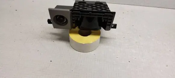 Cup holder front