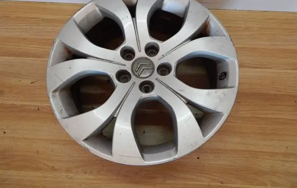 Citroen C5 R17 alloy rim 9656877580