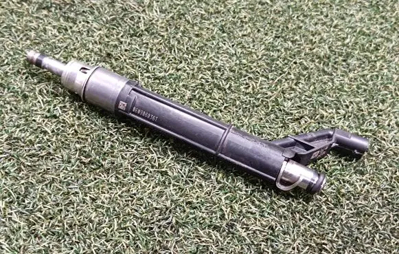 Porsche Cayenne (9Y0 9Y3) Fuel injector 06M906036T 214903399 06M906A02