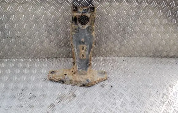 Subaru Forester SG Rear differential/diff mount bracket 