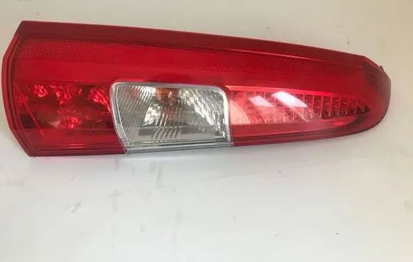 Volvo XC70 Rear/tail lights 30643330 L160985