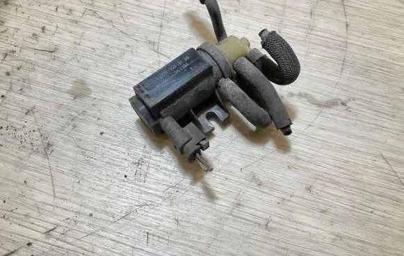 Mercedes-Benz Sprinter W906 Turbo solenoid valve A0091533128 14T164 70078208