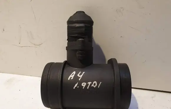 Audi A4 S4 B5 8D Mass air flow meter 0281002216 028906461