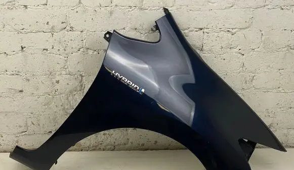 Toyota Auris 150 Fender