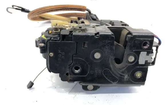 Seat Leon (1M) Rear door lock 