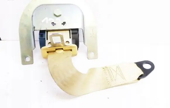Alfa Romeo 159 Rear seatbelt