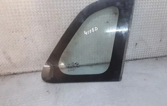 Renault Koleos I Rear side window
