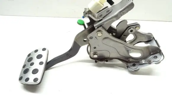 Lexus RC Pedal assembly 