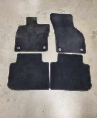 Skoda Superb B8 (3V) Car floor mat set 
