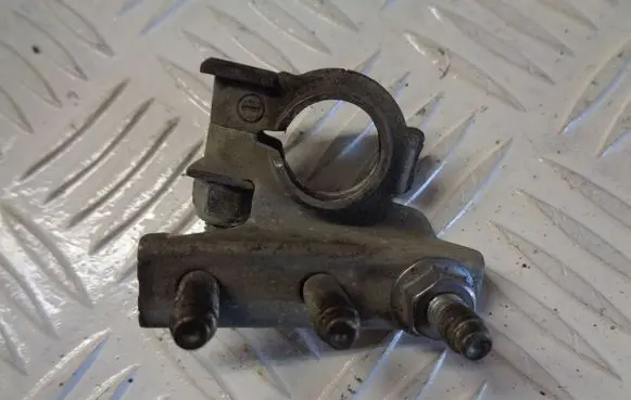 Renault Laguna III Driveshaft support bearing bracket 