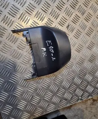 Steering wheel column trim