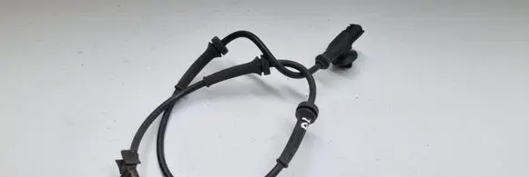 Renault Clio III ABS brake wheel speed sensor 8200419177