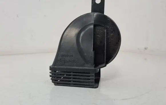 Lexus RX 450H Horn signal 865100E070 E11002270