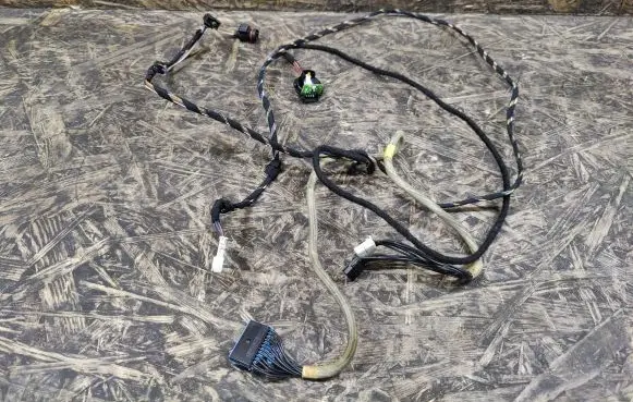 Mercedes-Benz SL AMG R230 Front door wiring loom
