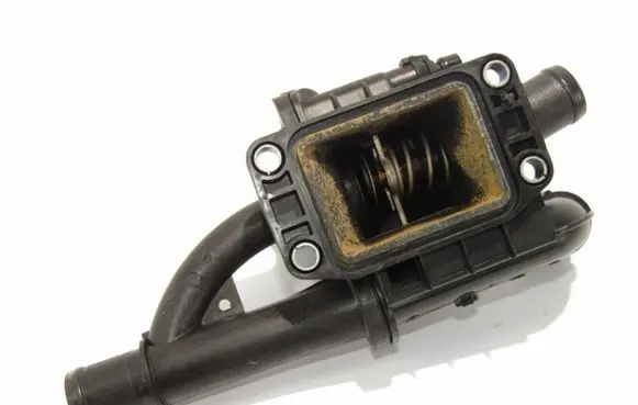 Ford Focus Thermostat housing 9670253780