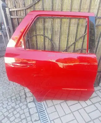 Dodge Durango III Rear door 