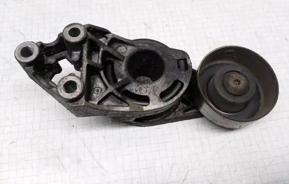 Seat Ibiza III (6L) Generator/alternator belt tensioner 045903315A