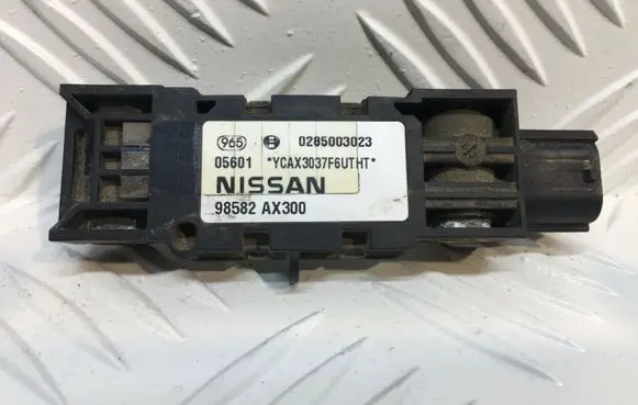 Nissan Micra Airbag deployment crash/impact sensor 98582AX300