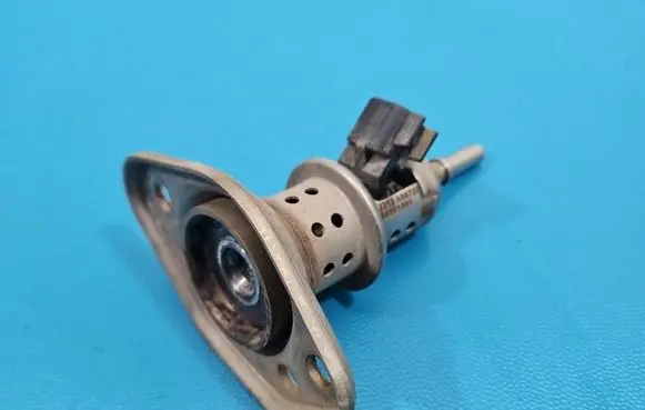 Opel Insignia B Fuel injector 55501991 IMPRK1547047