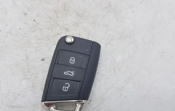 Volkswagen Golf VII Ignition key/card 5G6959752CH