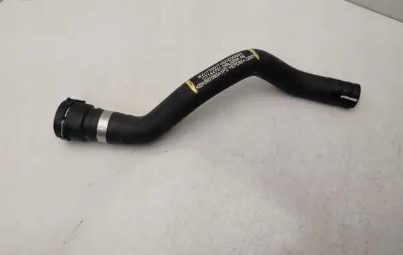 Mercedes-Benz SLK R172 Engine coolant pipe/hose A1725017482