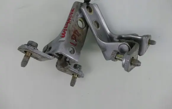 Mitsubishi Outlander Front door hinge set 