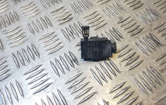 Audi A4 S4 B8 8K Air quality sensor 4G0907658A