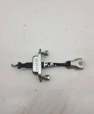Mitsubishi L200 Front door check strap stopper 241016