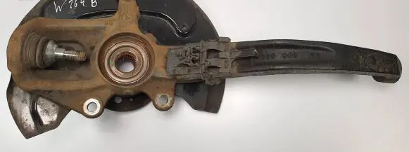 Mercedes-Benz ML W164 Front wheel hub spindle knuckle 06064302