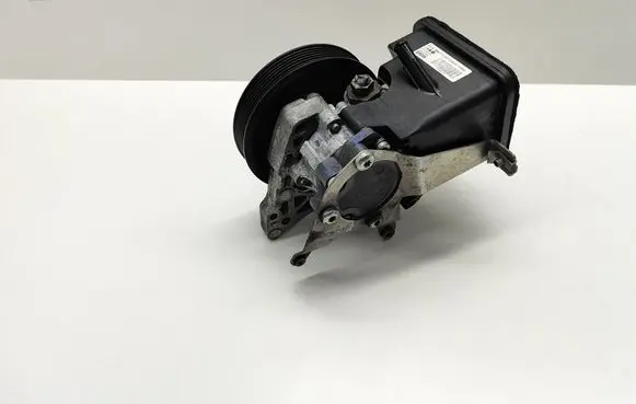 Power steering pump