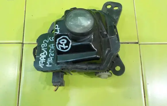 Mazda 6 Front fog light LEWY 17AB192