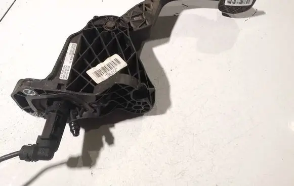 Skoda Octavia Mk2 (1Z) Clutch pedal 1K1721059