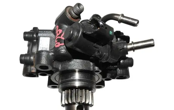 Renault Master III Fuel injection high pressure pump 167001930R