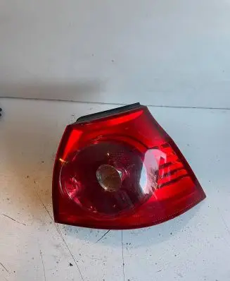 Volkswagen Golf V Rear/tail lights