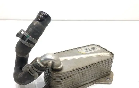 Alfa Romeo Stelvio Engine oil radiator 5005637704893770AD