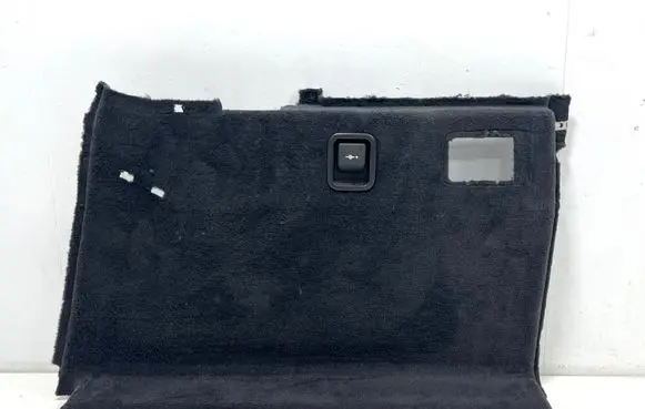 Trunk/boot lower side trim panel