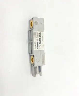 Volvo V70 Airbag deployment crash/impact sensor 9452777 061004 006337