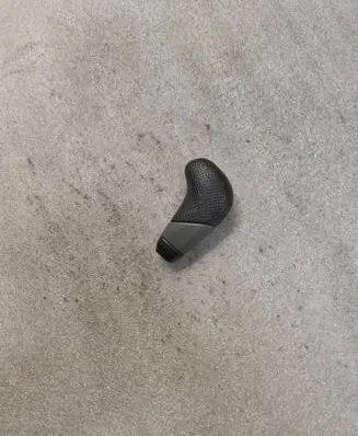Mitsubishi Pajero Gear lever shifter trim leather/knob 