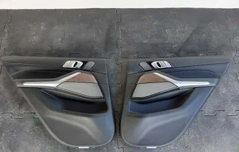 BMW X5 G05 Front door card panel trim QUATAPI2901252