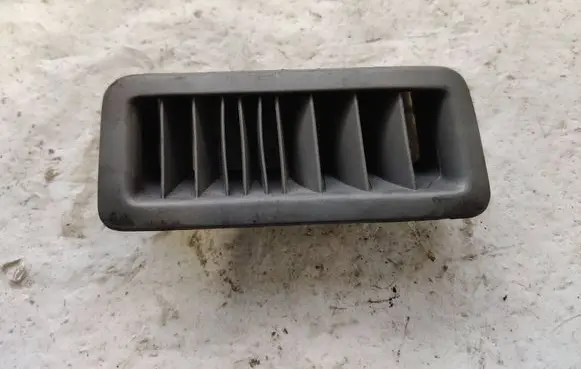 Dash center air vent grill
