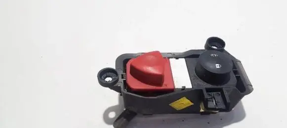 Renault Scenic II - Grand scenic II Hazard light switch 88040001 88040002