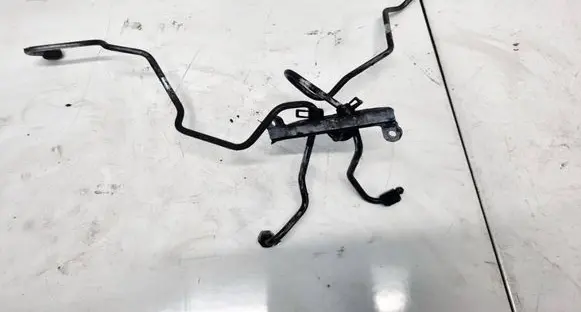 Subaru Legacy Fuel line pipe 