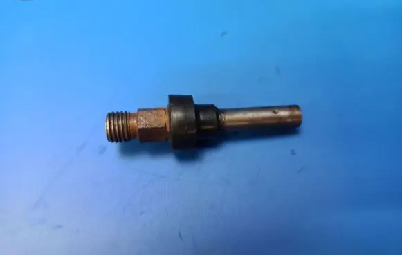 Mercedes-Benz S W126 Fuel injector 0437502010