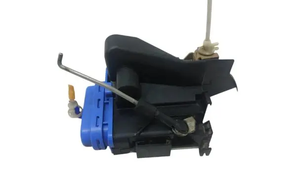 Audi A4 S4 B5 8D Rear door lock 8D0839016A